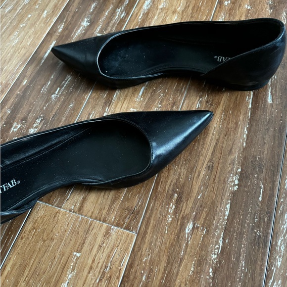 Black flats. Size. 11. - Picture 3 of 4